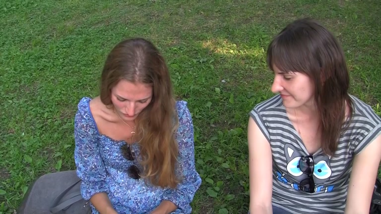 Peek girls first real outdoor sex