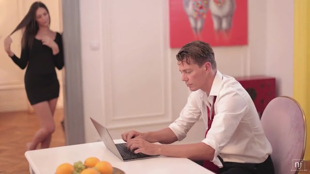 Work Can Wait - S41:E24 - Nubilefilms