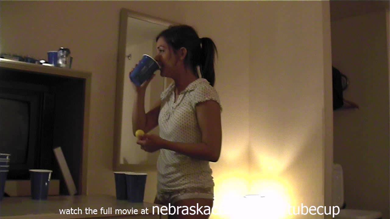 drinking games in hotel room