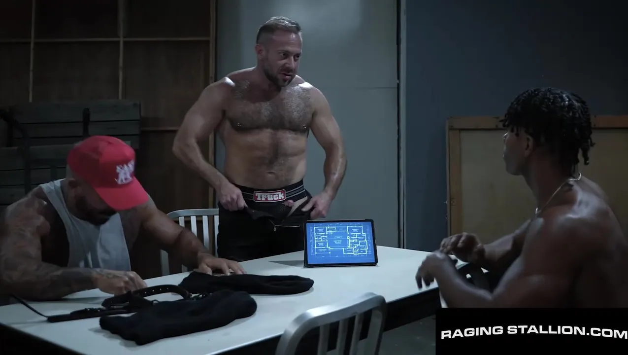 Spit-roasted By Muscle Stepdaddies Takes Every Inch With Tony Genius