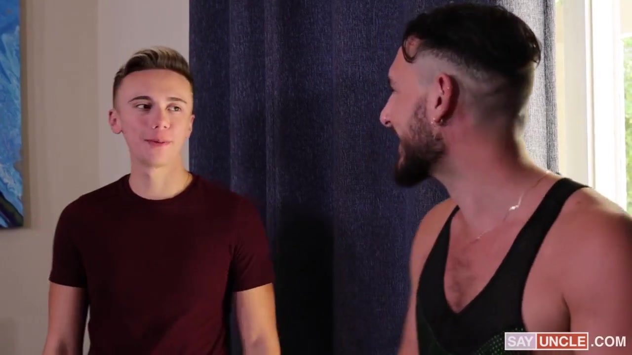 Derek Allen And Myott Hunter In Extras With Riding A Dick