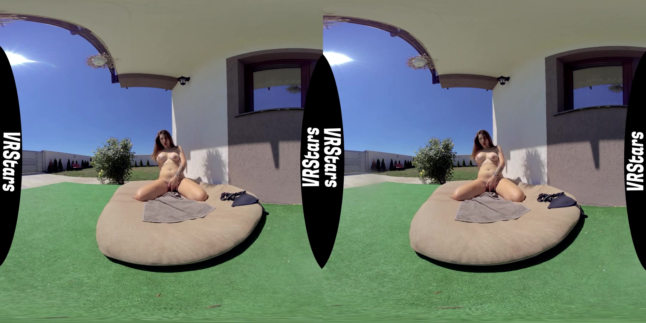 Busty teen 18+ Sunbathes With A Spying - VRStars