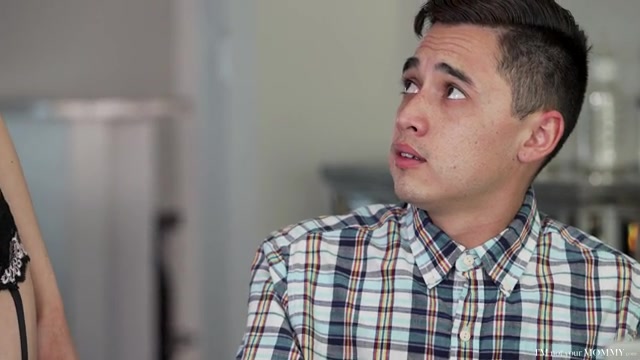 How To Handle A Real Woman - S1:E6 - Momlover