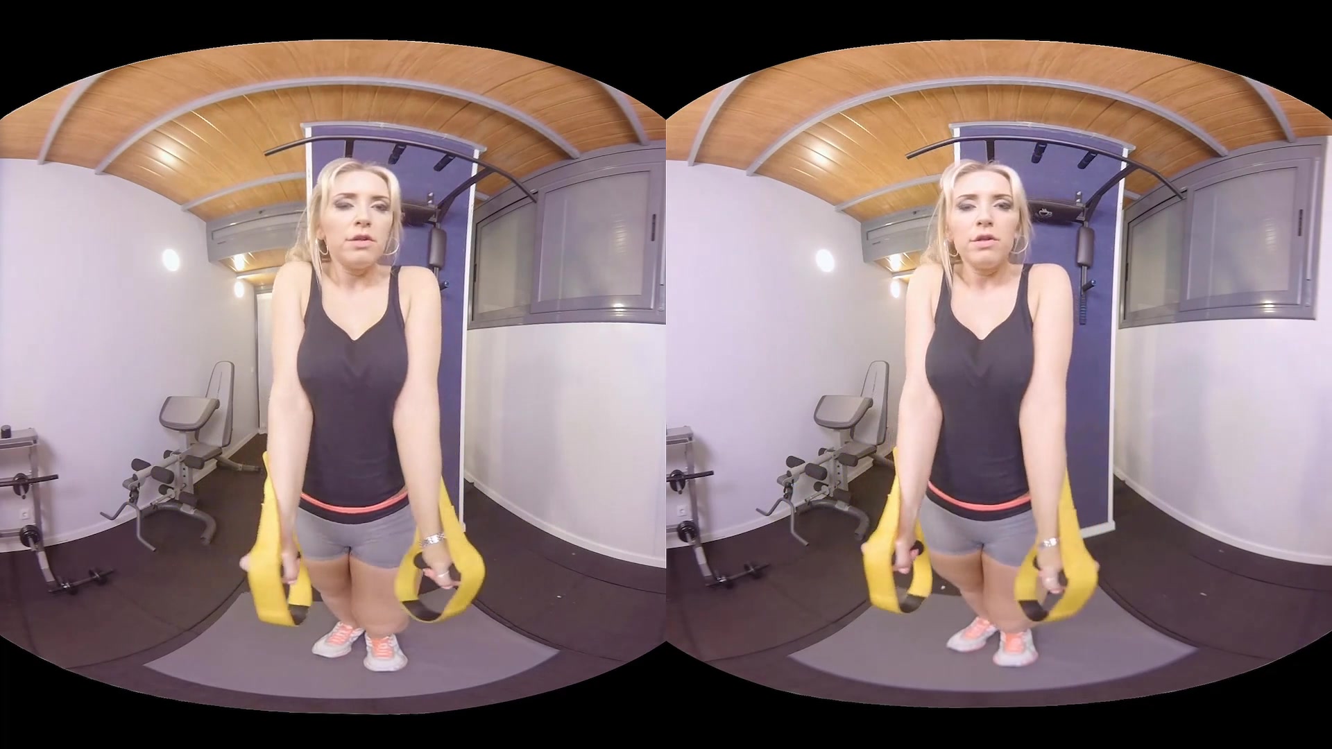 Karlie Simon in Fitness sex II - VirtualRealPorn
