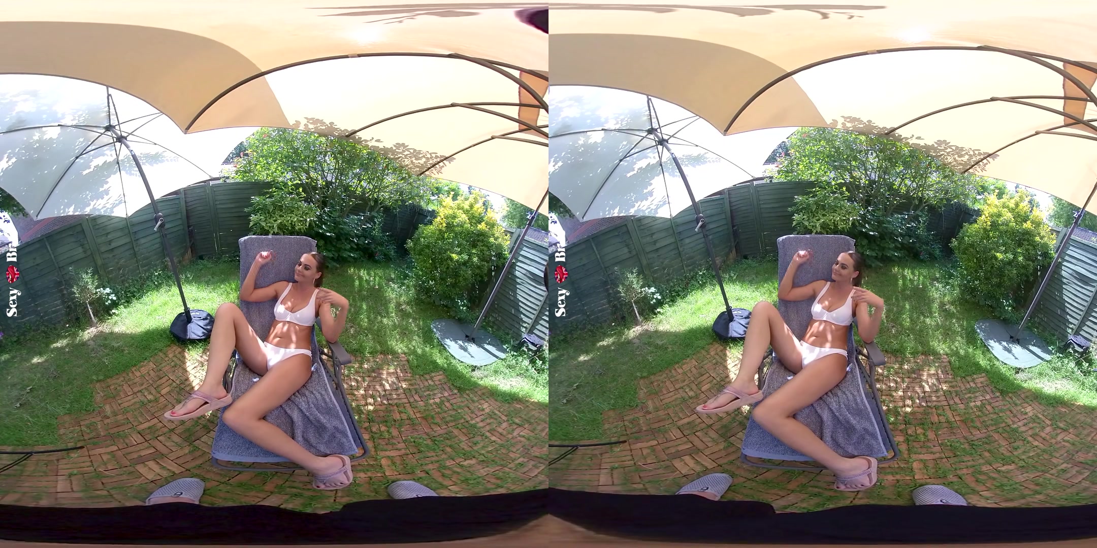 The Hot Neighbour Sunbathing In The Garden - perVRt