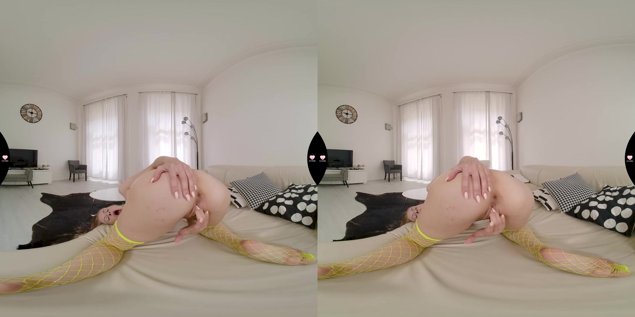 Yellow Fishnets Orgasm - LustReality