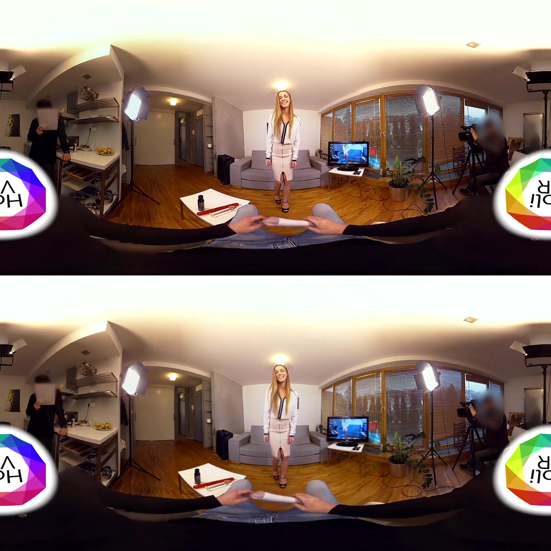 Alexis Crystal in Casting Couch VR - HoliVR