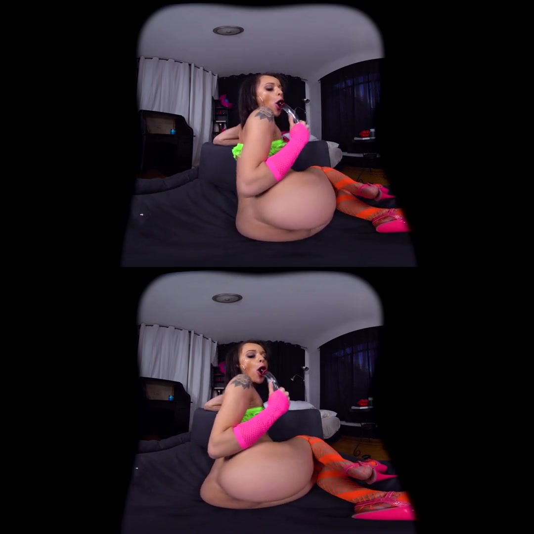 Holly Hendrix in Only Anal - HoloGirlsVR