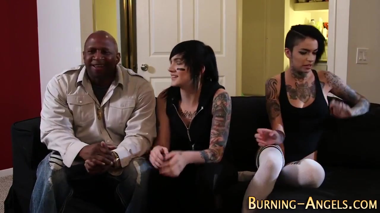 Emo Babe Gets Bbc Cumshot