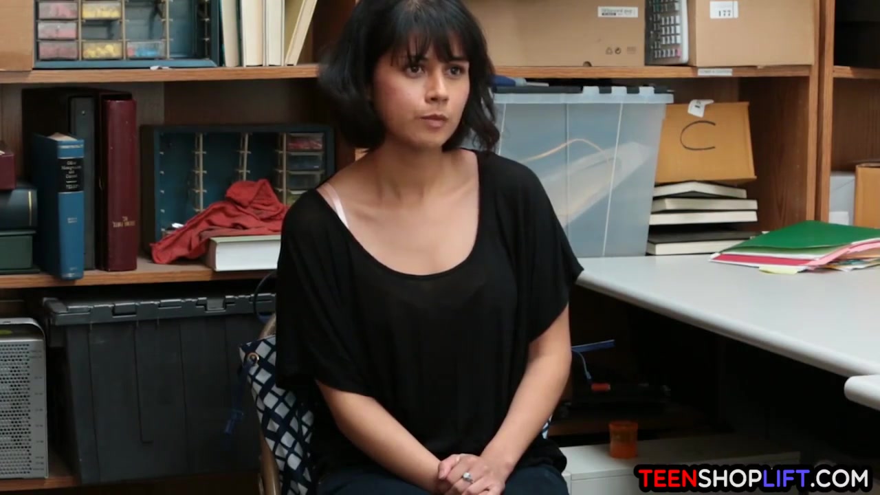 teen 18+ Shoplifter Reluctantly Blows A Security Guard