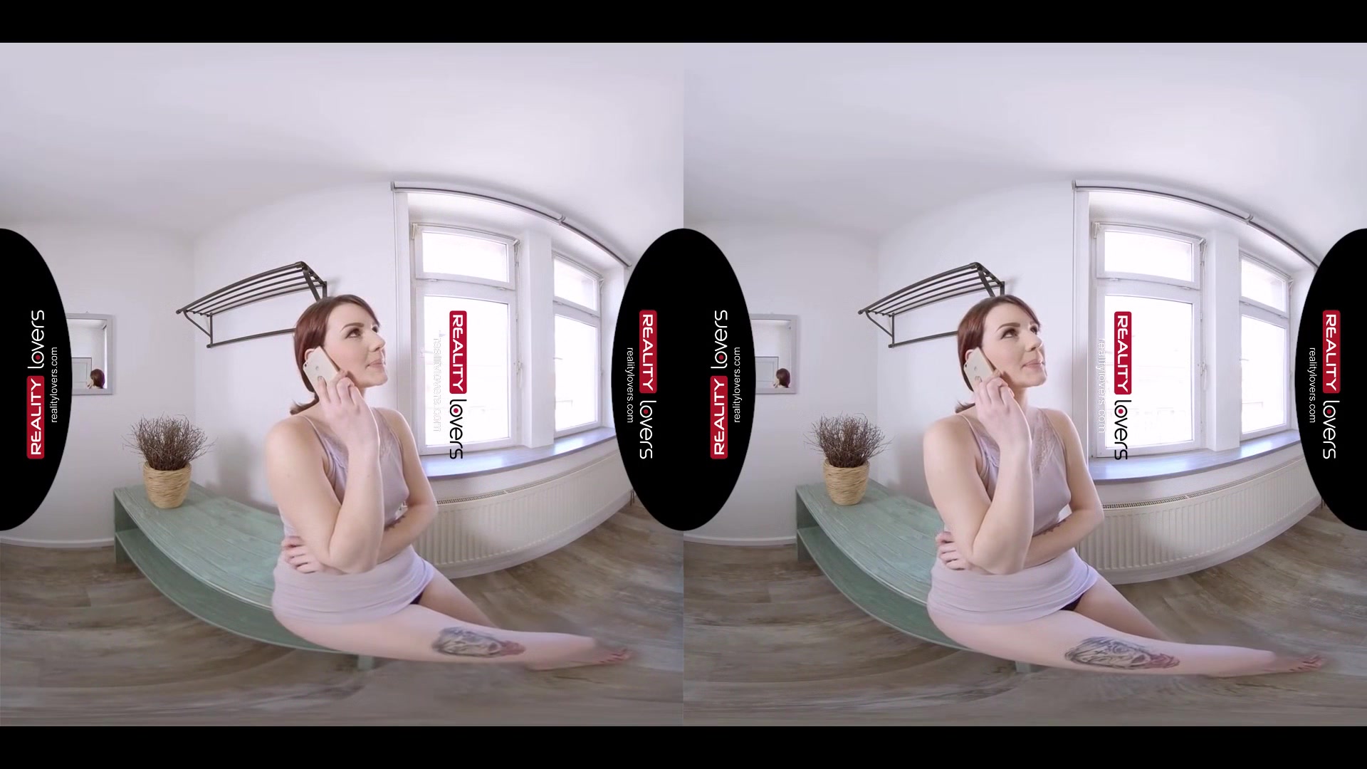 Sex ´N Fun Downtown - Analda's Squeeze - RealityLovers