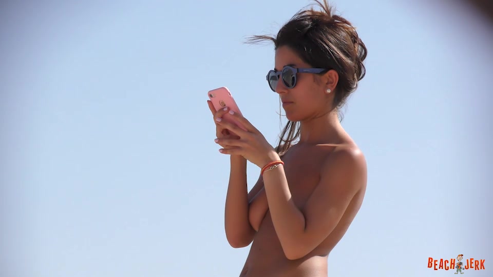 Sexy Step daughter - BeachJerk