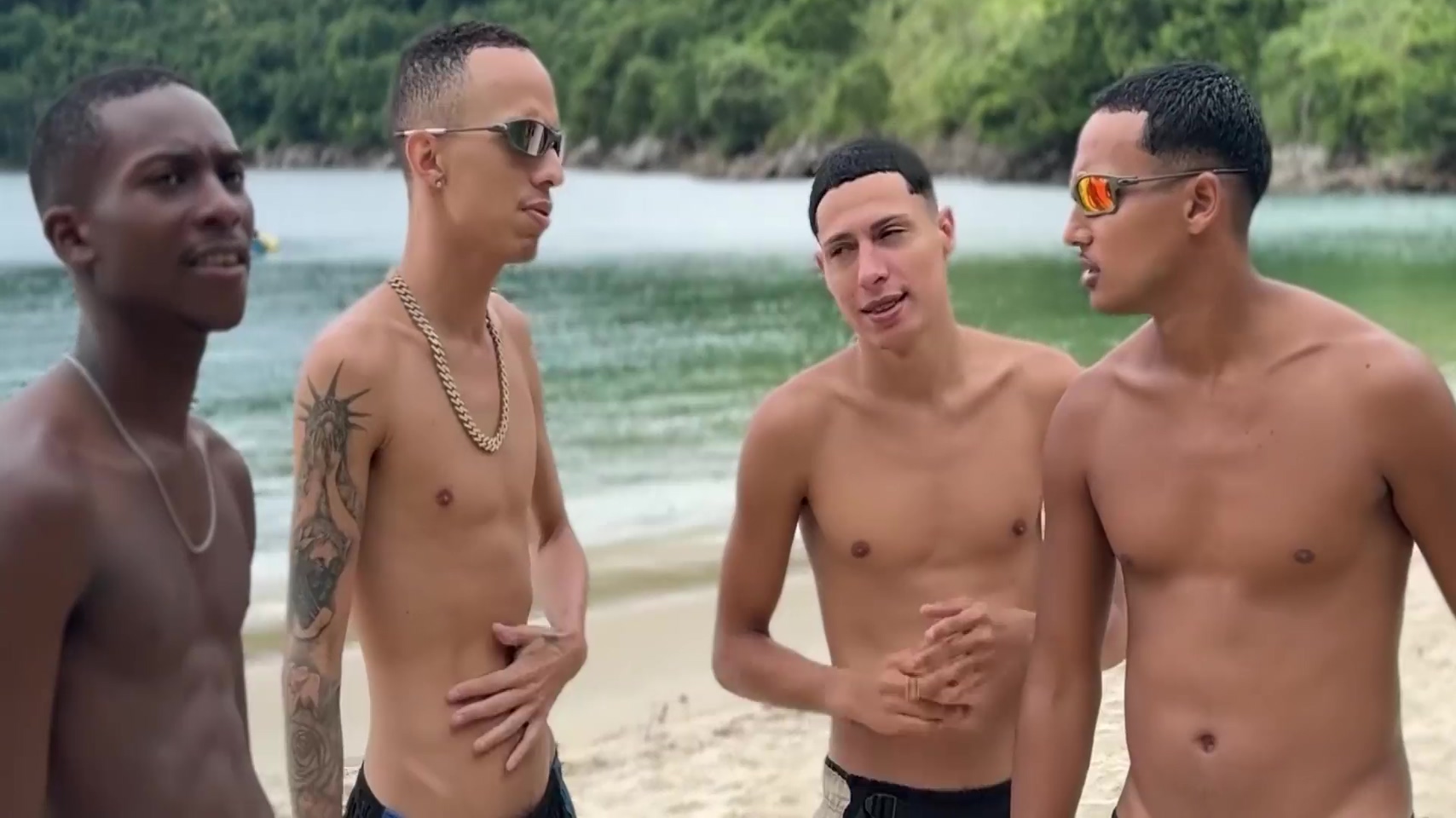 Caio Pernalonga, Arthuzinho Carioca And Novinho Gg In O Barco Dos Putos Afundou Na Ilha Dos Magrinhos 10 Min