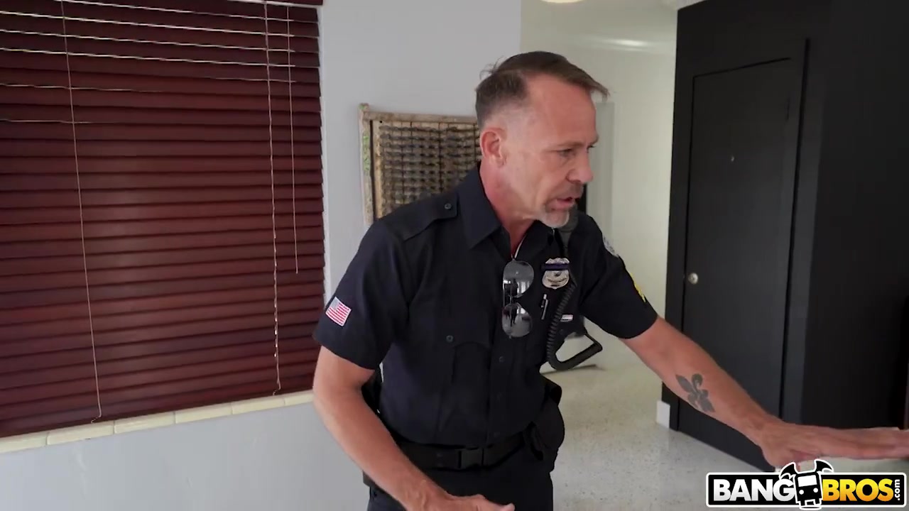 The Right To Remain Horny - Tyler Steel, Honey Hayes And Filthy Rich