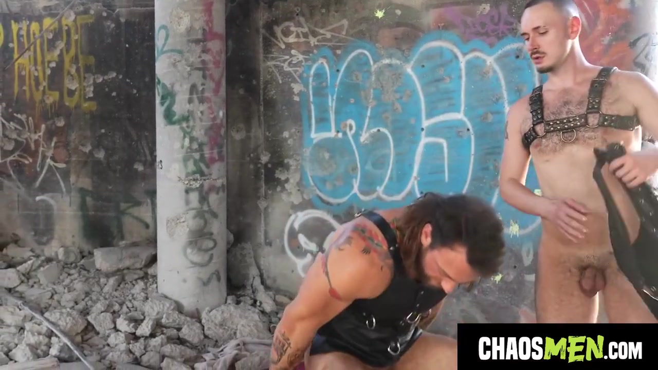 Bryson Belair - Muscle Hunk Worships Adam X Lees Massive Cock In Secret Lair Smash