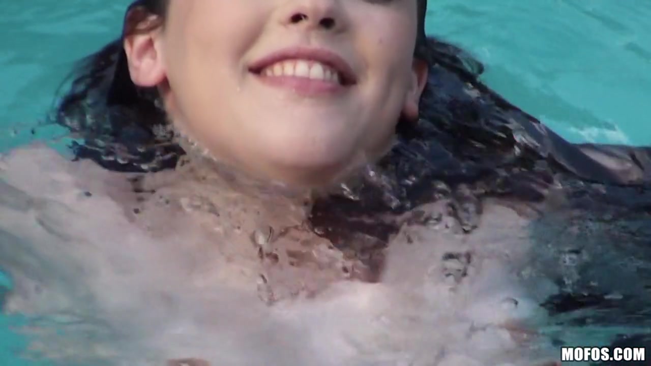 Allison Grey - Practicing Her Back-Wank