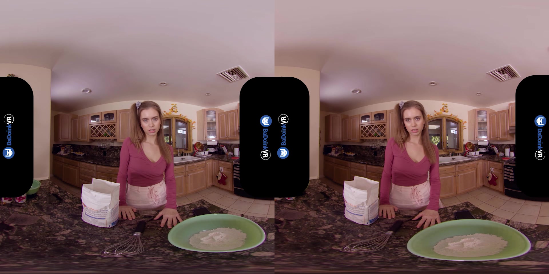 Jill Kassidy in Alone For Thanksgiving - BadoinkVR