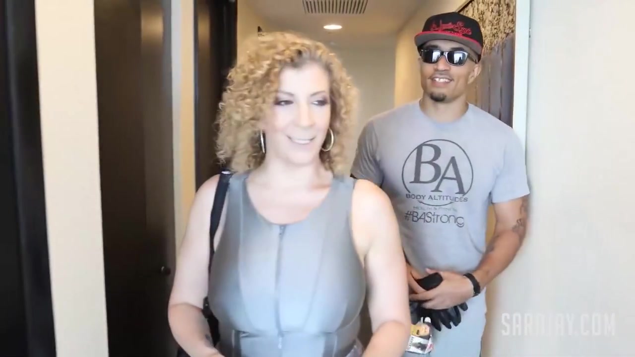 Huge Boobed Pawg Gets Twat Stretched By Her Personal Trainer! - Sara Jay