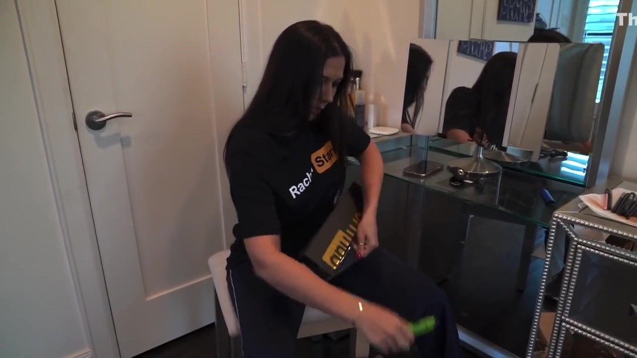 Unboxing Video With Rachel Starr
