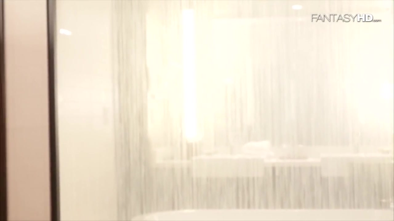 Sucks Cock During Bath Time With August Ames