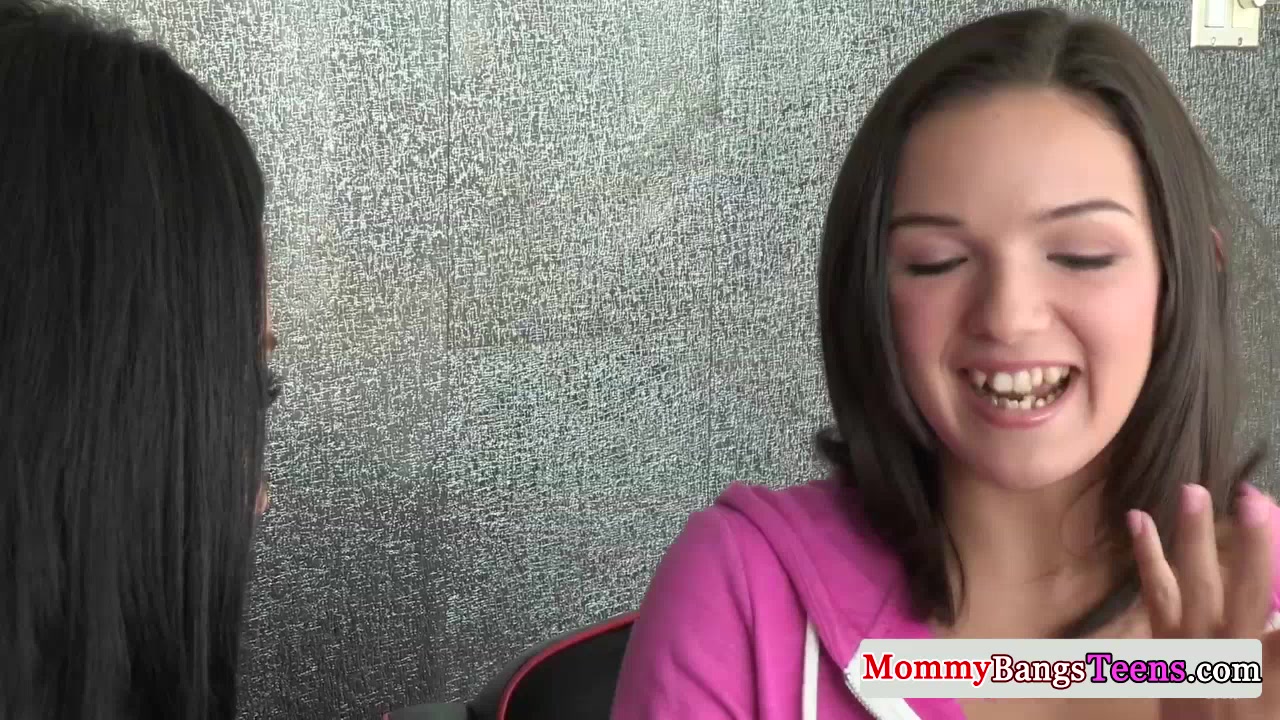 sexy-Step mother Ava Adams shares dick with teeny Shae Summers