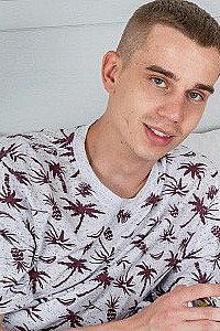 Watch Christafeer Robien videos
