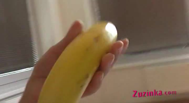 Banana works