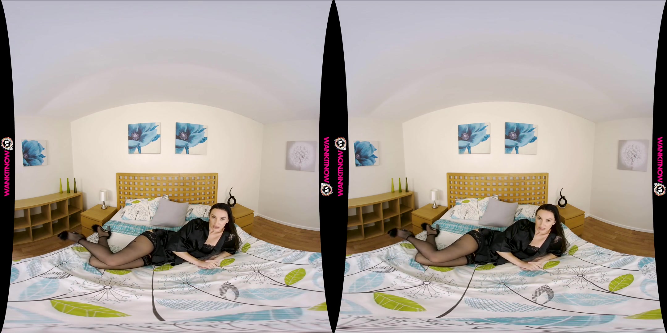 Sophia Smith in Handy Wanker - WankitnowVR