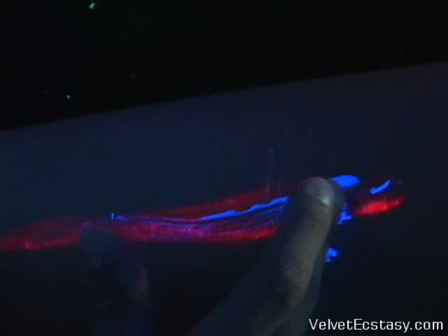 VelvetEcstasy Video: Glow Your Vibe