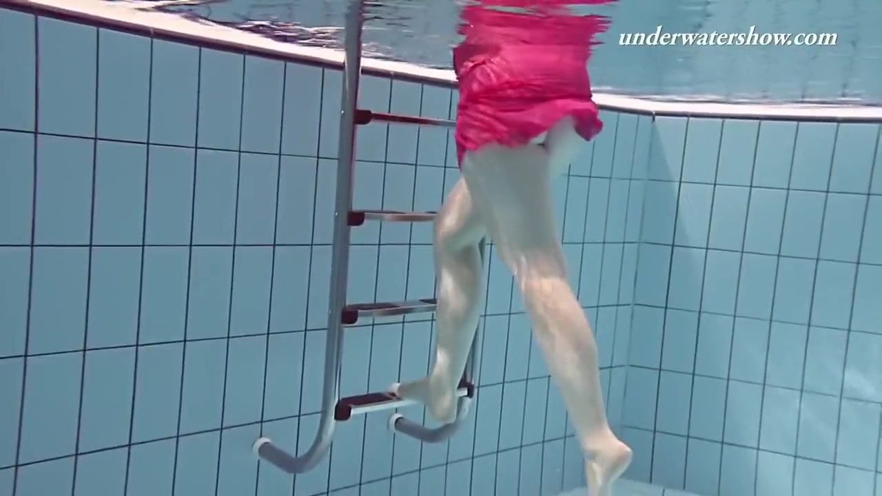 Lenka Enjoys Nude Erotic Sexy Swimming
