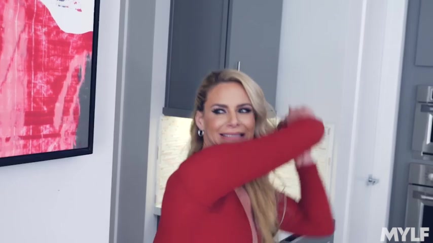 Sexy MILF Fucking Scene - MYLF