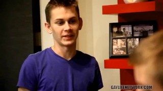 Twink Comes For Dinner and Cums On the Waiter