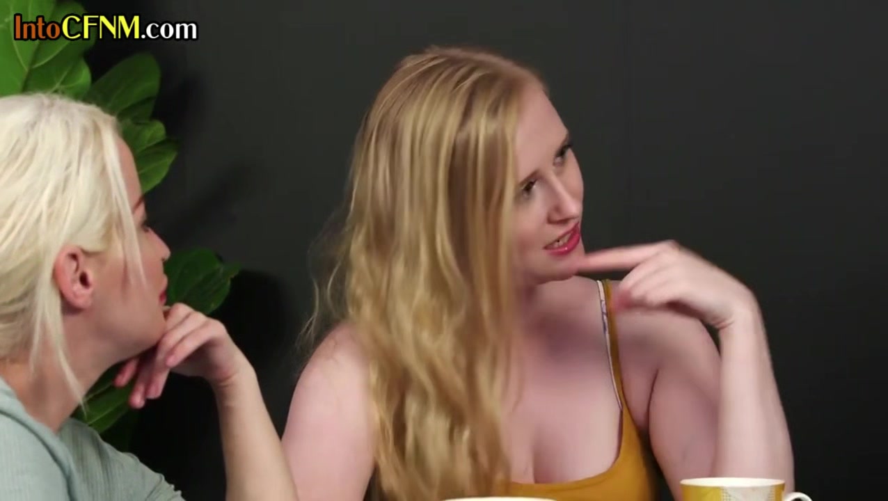 CFNM slutty babes enjoy group BJ n HJ session during coffee