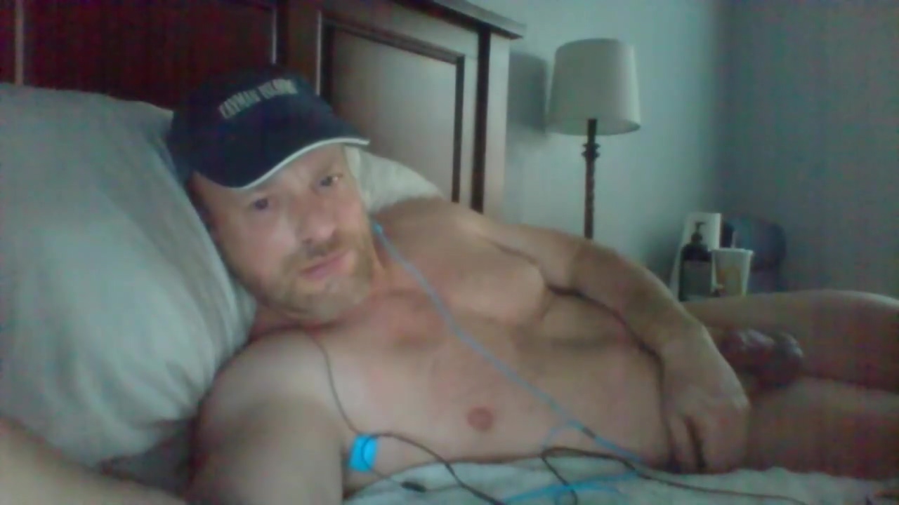Jerking With Hot Muscle Step daddy