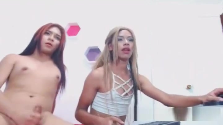 t-girl pair Stripping And Jerking Hard rod
