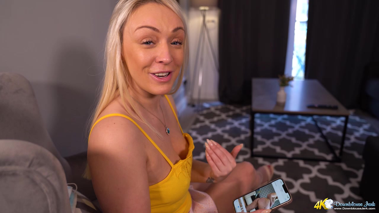 Natural Titties - DownblouseJerk