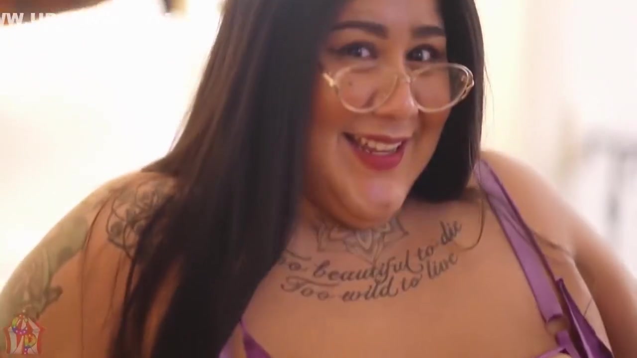 L A S And Crystal Blue In Gets Fucked By Rich Pornstar At The Venetian Hotel In Vegas 5 Min