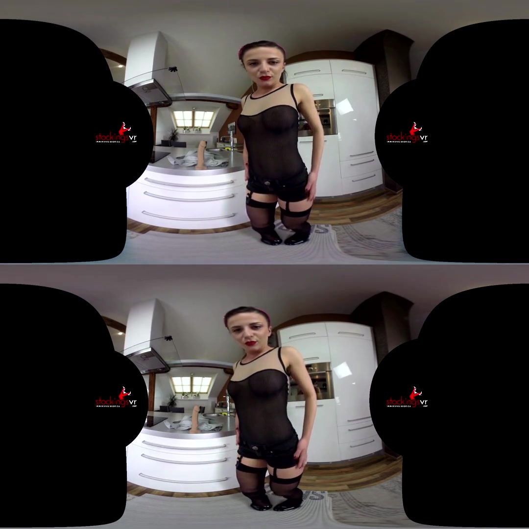Lola Ver in I'll Show You A Good Time Lola Ver - StockingsVR