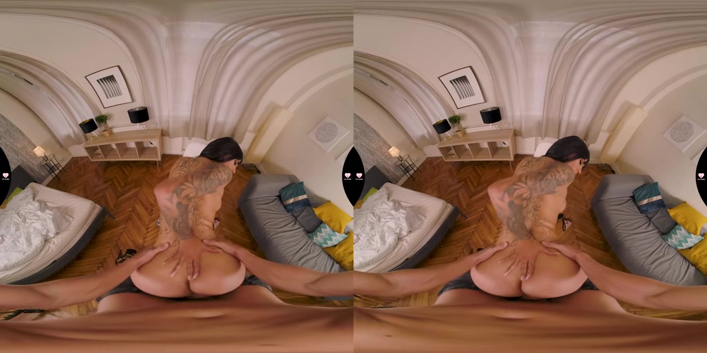 Horny Latina Needs Your Hot Cum - LustReality