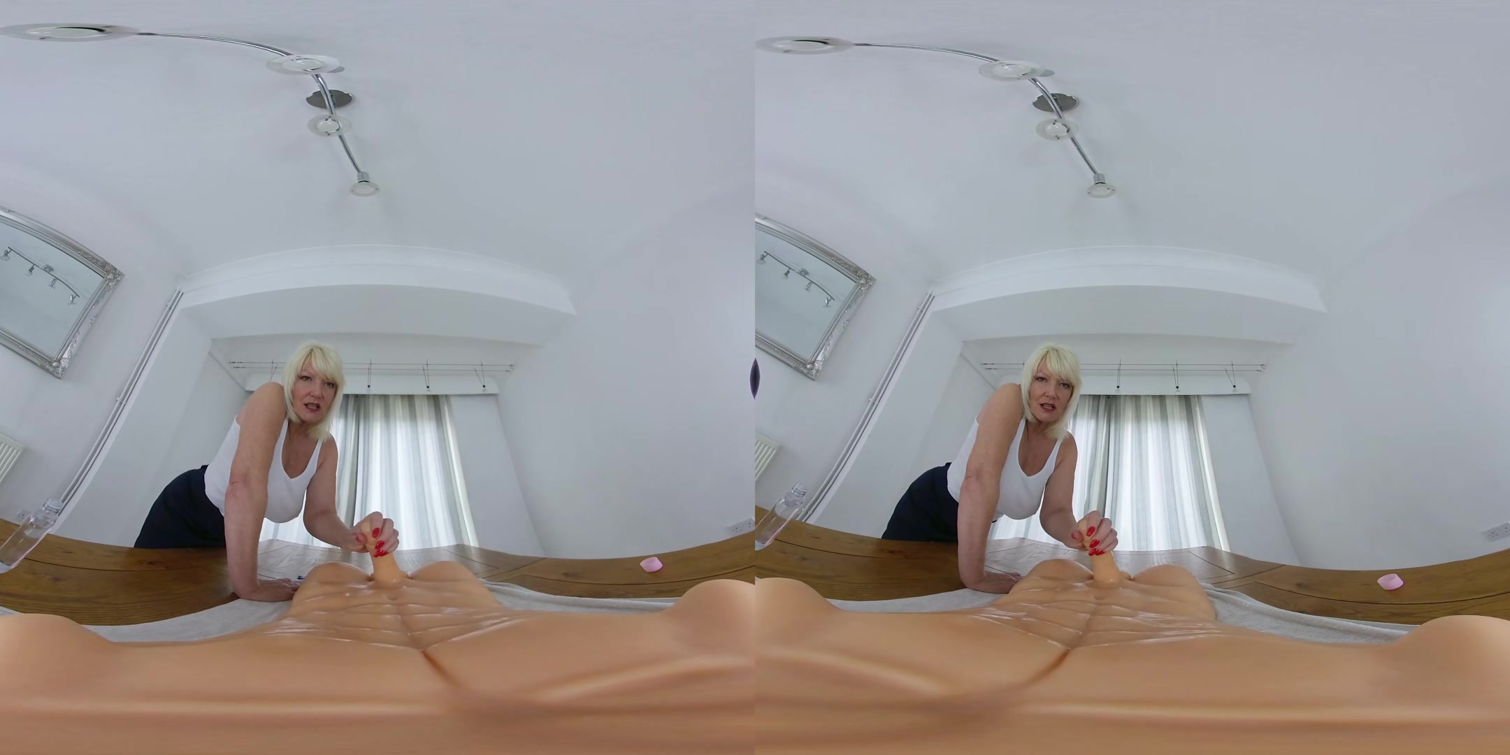Milf Amy, Oily Massage - JimmyDraws