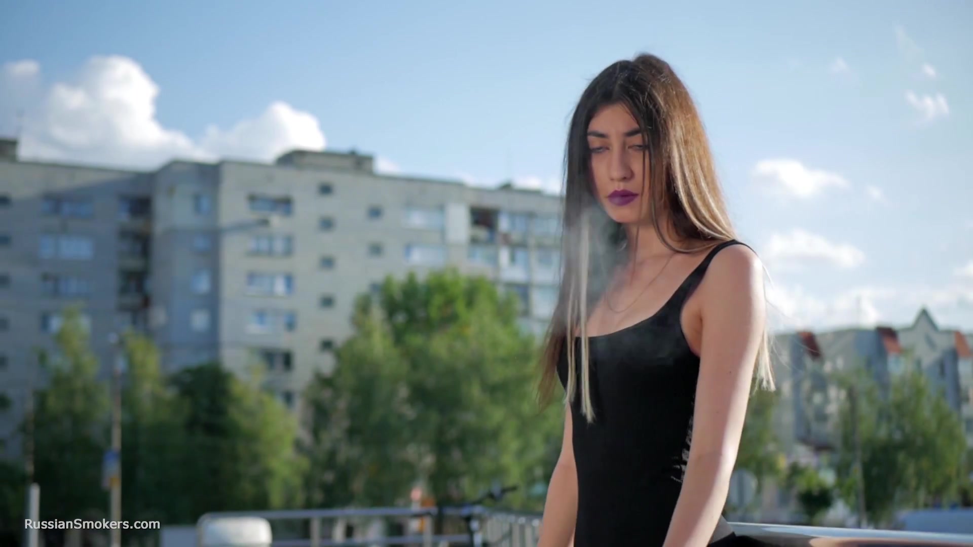 Anastasia Is Smoking 100s Marlboro Red