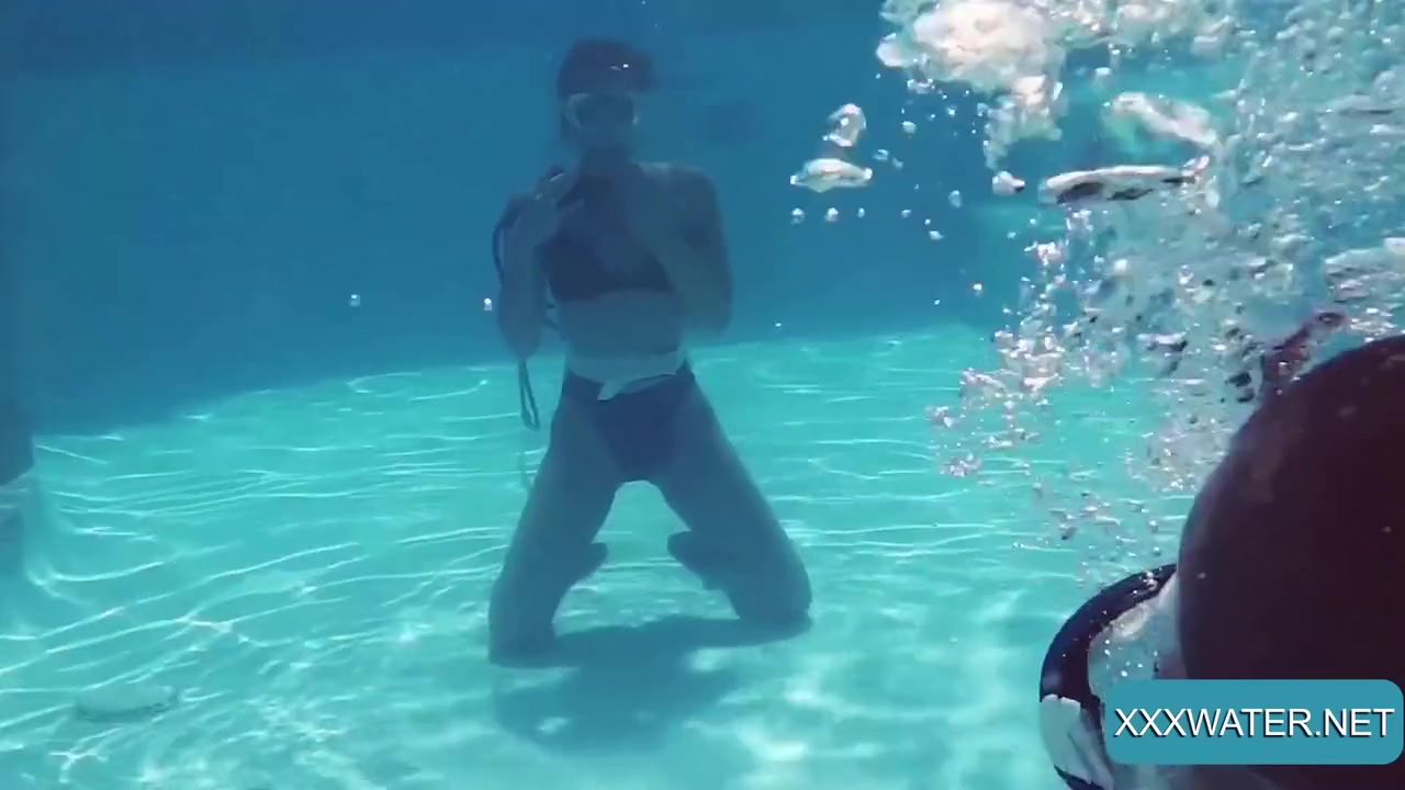 Minnie Manga - Eduard Fucking Hardcore Underwater