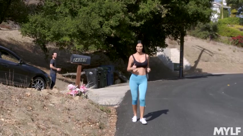 Horny Step mom Hardcore Movie - MYLF