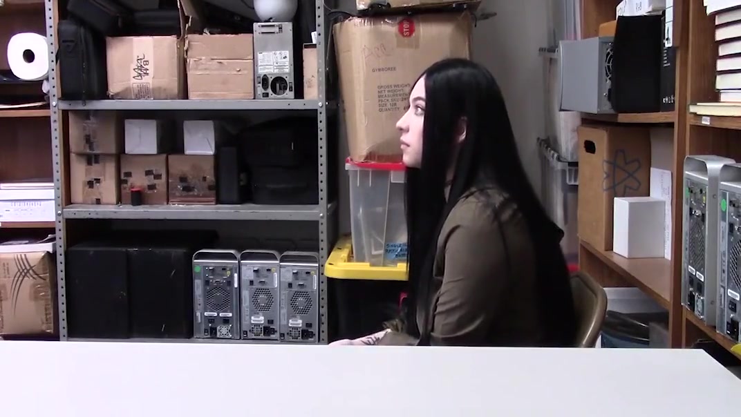 ShopLyfter - Busty Thief Gets Punished By The Guard