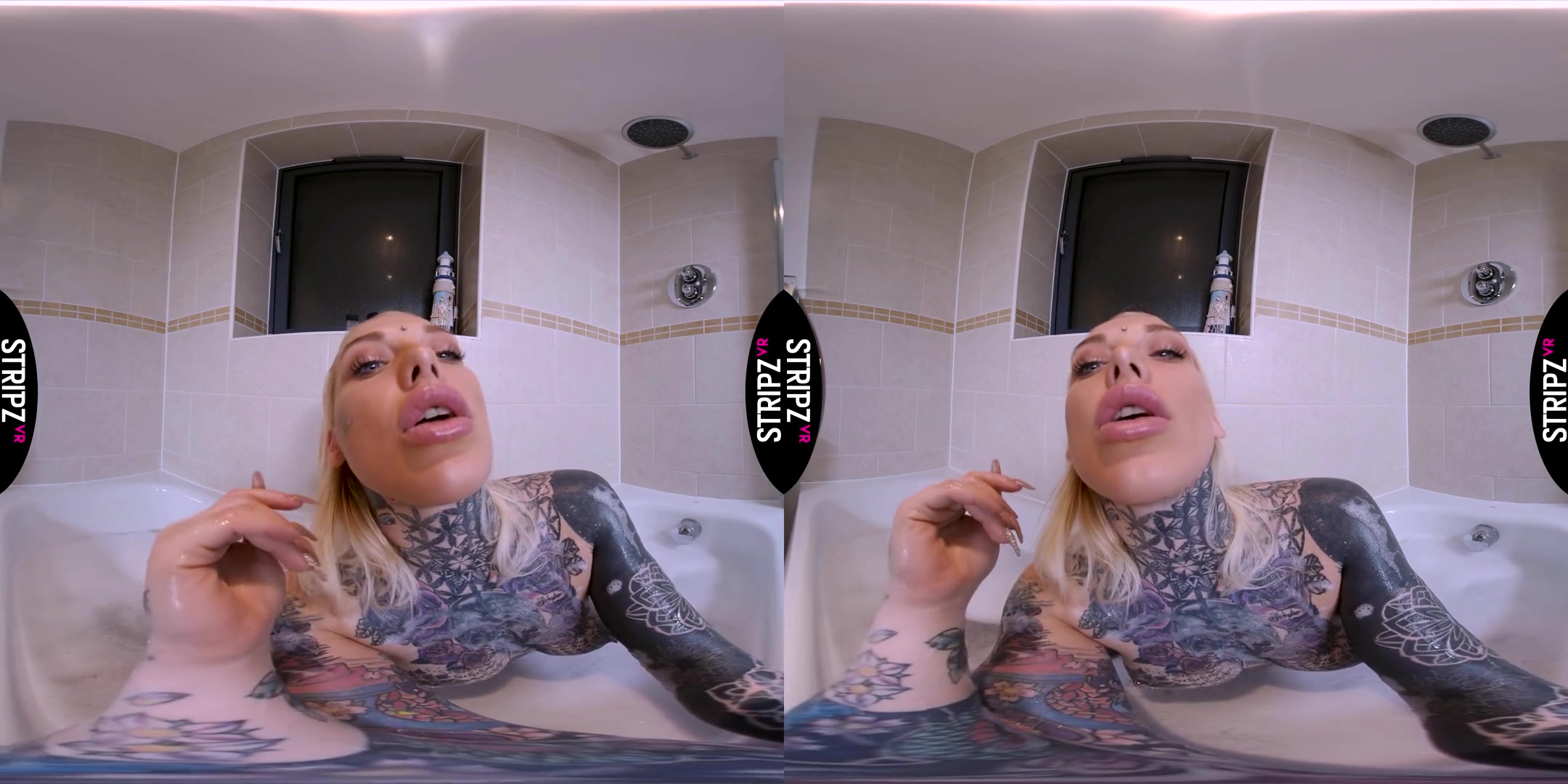 Lauren Brock in Soap! - StripzVR