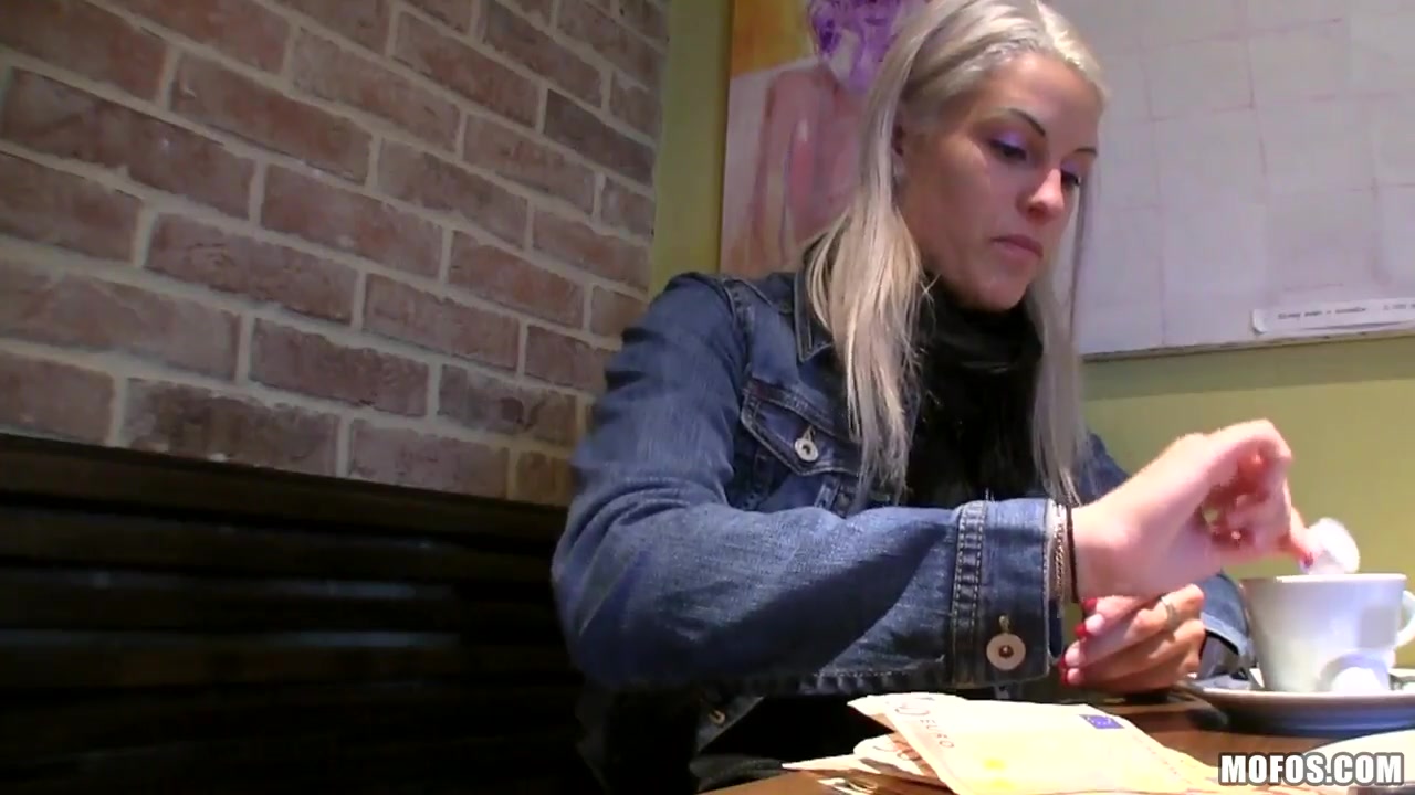 Gorgeous teen 18+ Beata demonstrates her secter skills