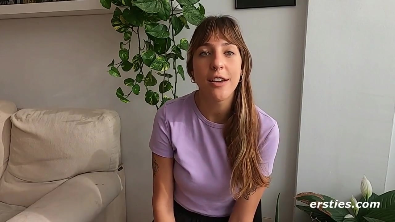 Minerva Plays With Her Shaved Pussy