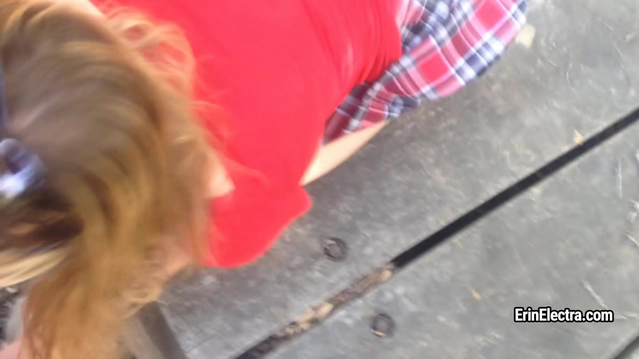 Erin Electra - Whore Blows Hiker On The Trail
