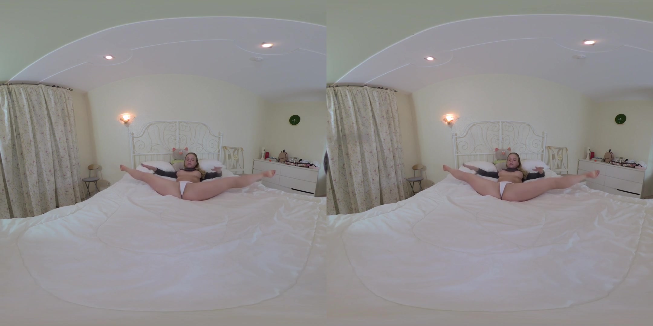 Cute Flexy teen 18+ Kalina Does Gymnastics - Amateur Solo