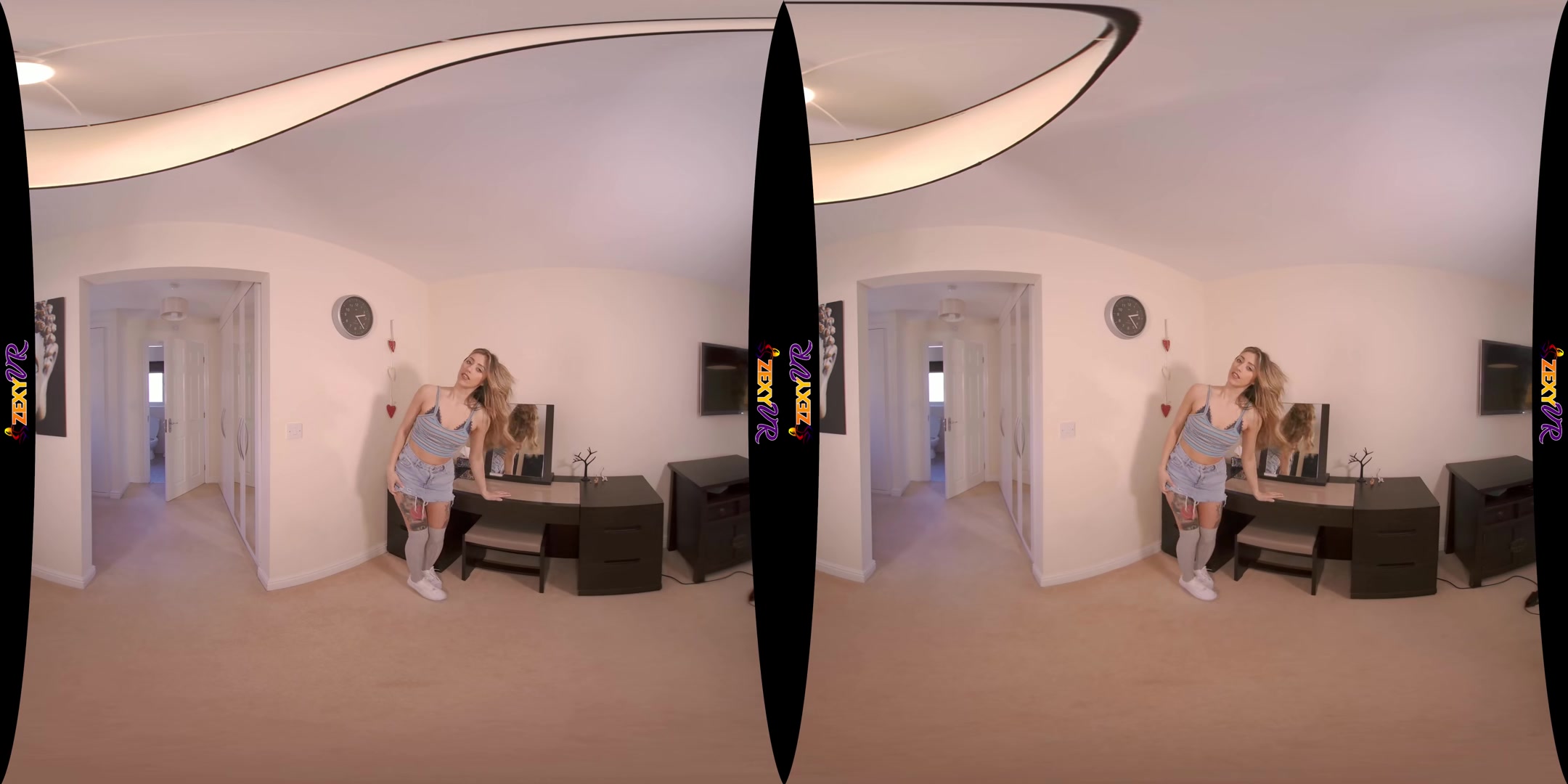 Bit Of Fun - ZexyVR